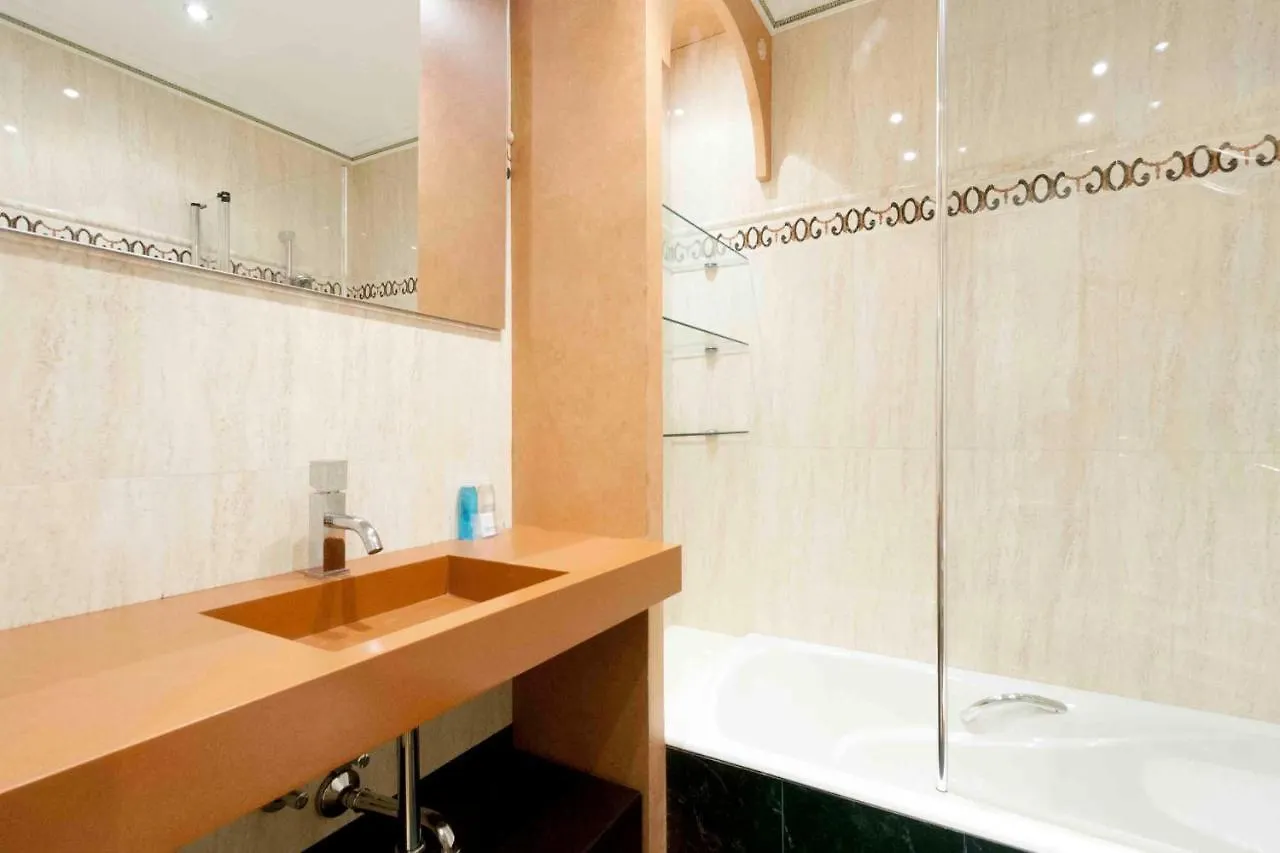The Rentals Collection | Camelot San Sebastian 0*,